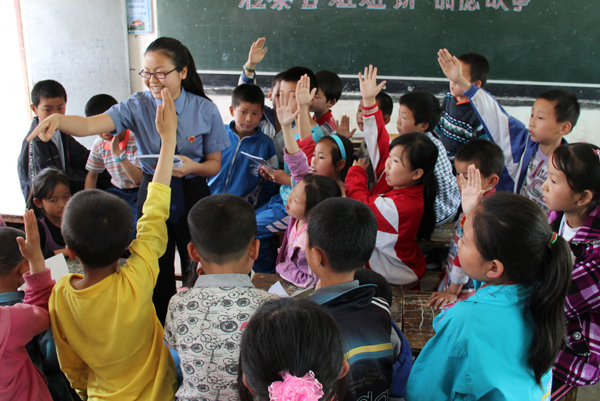 �����MУ�@