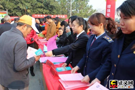 �����½�:�_չ���������ջ��