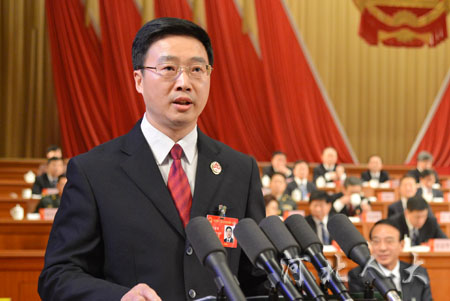 ͯ����:�����������·�(gu��)�еĽ�ɫ��λ