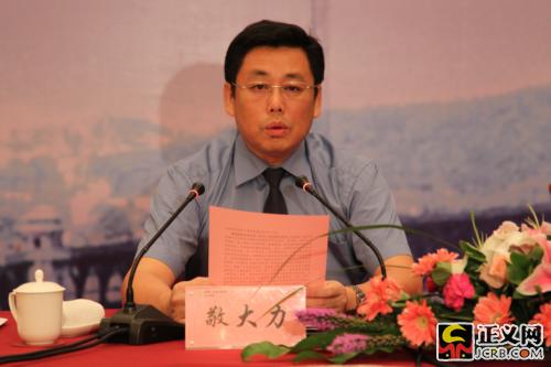 ������:����