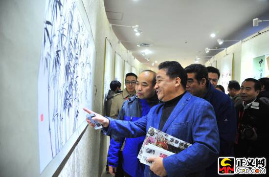 ���Ї������z��ꡱ�����zӰ��Ʒչ�ھ��_Ļ