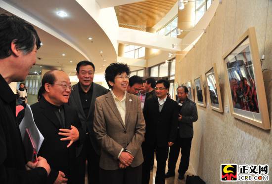 ���Ї������z��ꡱ�����zӰ��Ʒչ�ھ��_Ļ