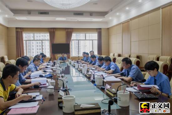 ��(n��i)�ɹ�:�ѹ������������۵��䌍(sh��)ȫ��(hu��)����ĸ��(xi��ng)�΄�(w��)�ρ�(l��i)