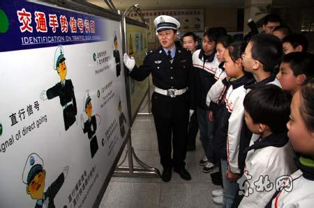 ���μ�ϣ���ȫ�����M(j��n)У�@