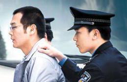 4.���������}������α������z��C�P���V